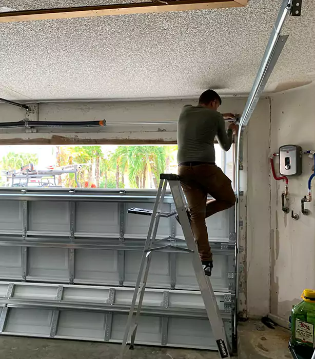 Garage Door Hinge Replacement Doral