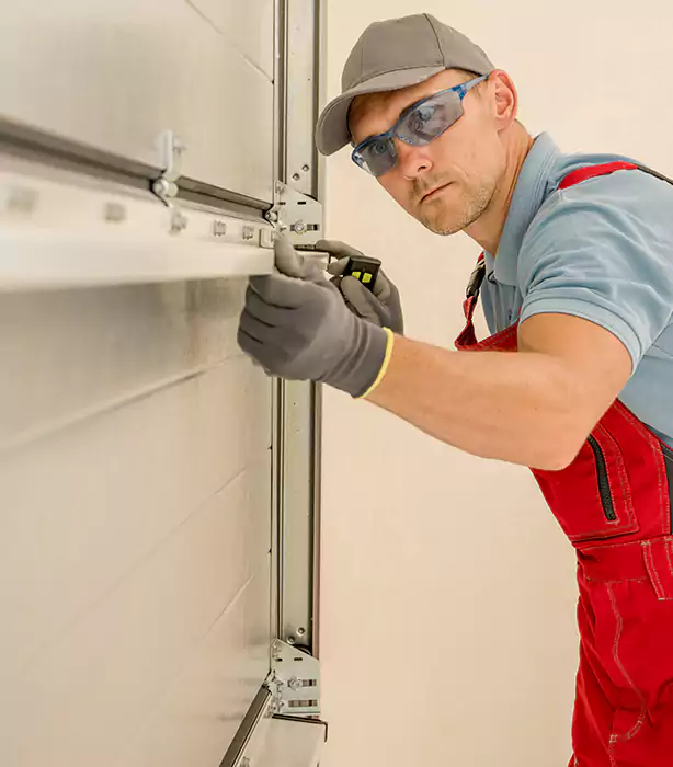 Garage Door Panel Repair Doral