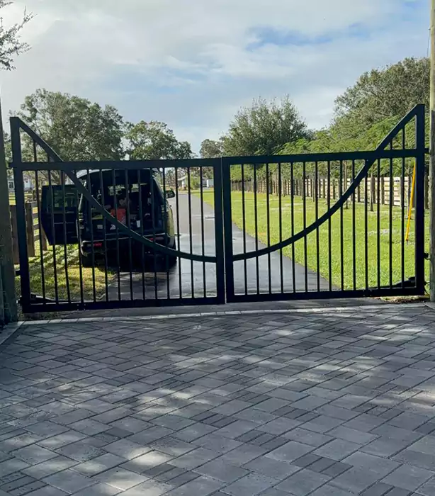 Swing Gate Repair Doral