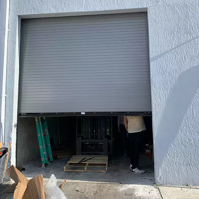 Automatic Roll Up Garage Door Experts in Doral, FL