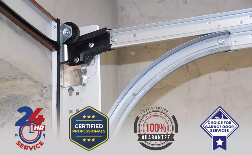 Roller Door Lock Barrel Replacement in Doral, FL